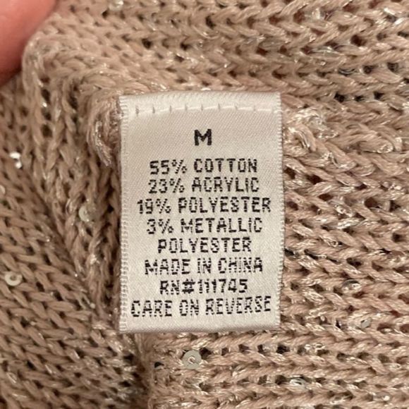 WD.NY New Top Short Sleeve Knit NWT Sweater Gold Sequins Dressy Size Medium - Picture 4 of 6